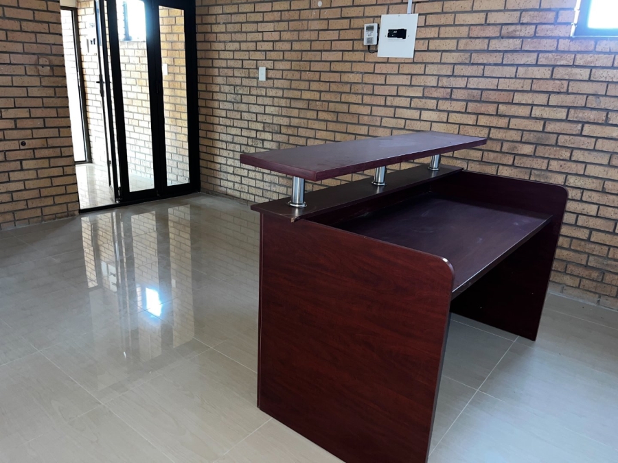 To Let commercial Property for Rent in Meerhof North West